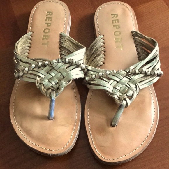 Gold Report Sandals. - Picture 2 of 5
